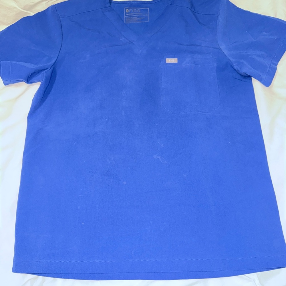 Figs Men's Royal Blue V-Neck Scrub pair
